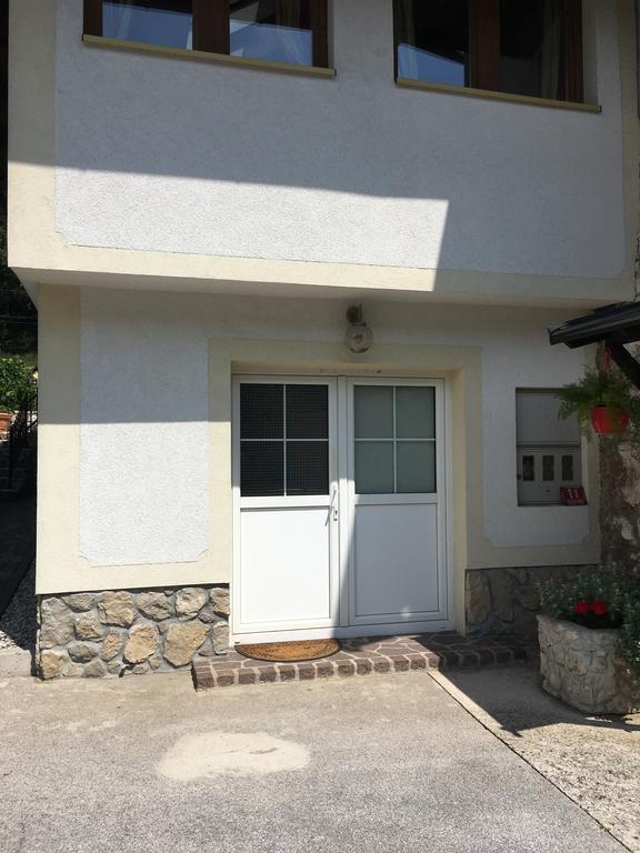 Studio apartment Ta5ek Jesenice Esterno foto
